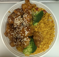 L8 Sesame Chicken (Lunch)